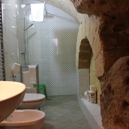 La Grotta Del Cavaliere Apartment